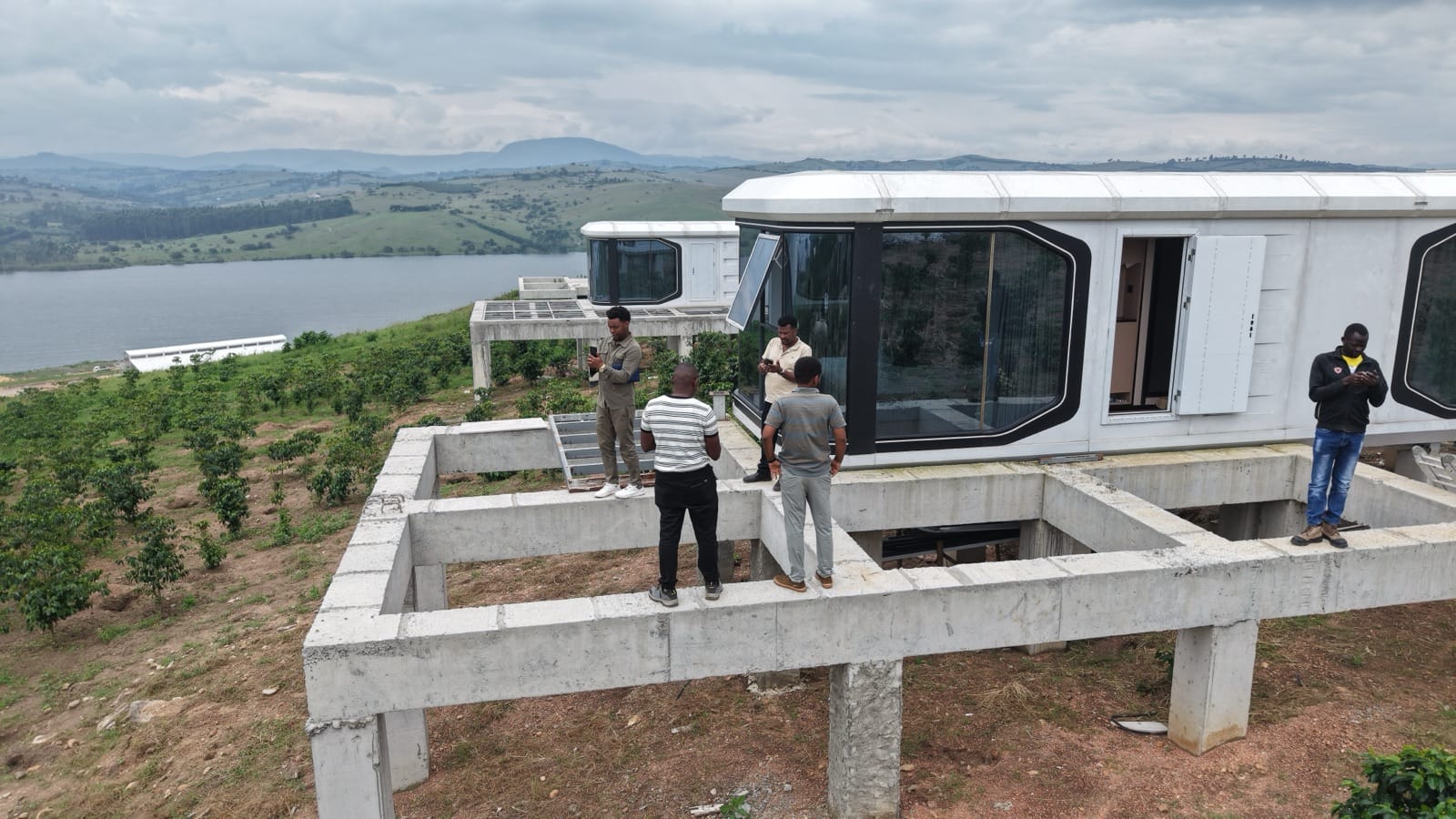 Lakeside glamping pod on Mutumo Island